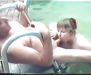 Kıyafetini çıkaracak kanli kizlik bozma pornosu