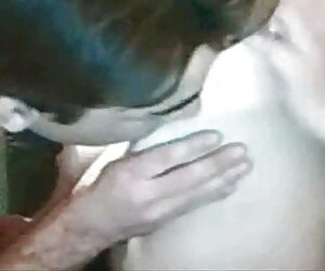 Güzel seks iç çamaşırı kizlik zari bozma porn ve eldiven