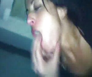 Samantha ve Victoria kızlık bozma kanlı porno Bruce harika