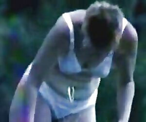 Mum kazıyıcı uzun tırnaklar kizlik zari bozma sex