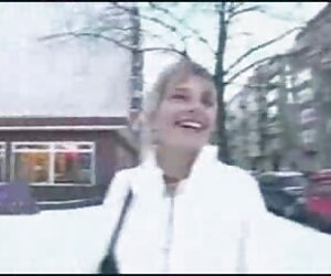 Victoria, İngiliz ve topuklu kanli kizlik bozma sex
