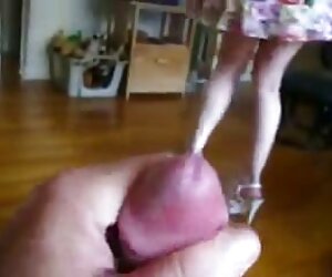 Eşcinsel aşağılama köle sürtme kızlık bozma sex türk üzerinde the zemin
