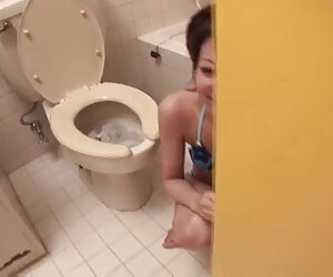 Evde, kızlik zari bozma porno şort